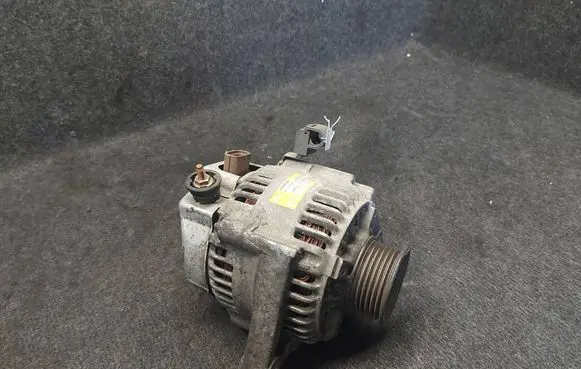 Toyota Celica T230 Generator/alternator 2706022030 1022111910