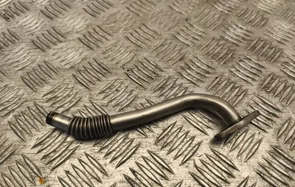 Mercedes-Benz E W212 Turbo turbocharger oiling pipe/hose A2710277