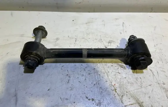 KIA Sorento Rear control arm 