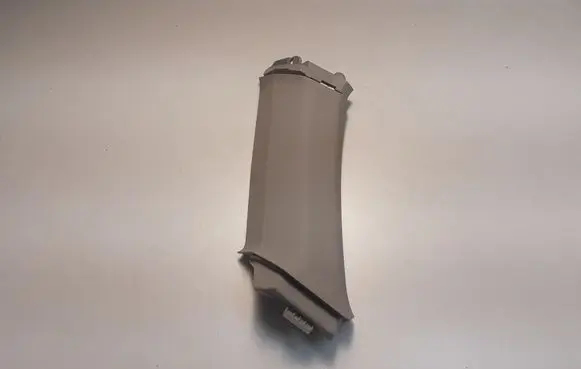 (D)pillar trim (top)