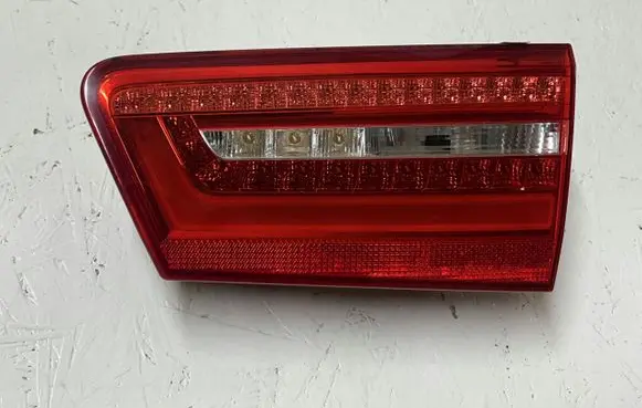 Audi A6 S6 C7 4G Tailgate rear/tail lights 4G9945094B