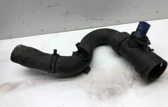 Audi A4 S4 B6 8E 8H Engine coolant pipe/hose 4B0121049D