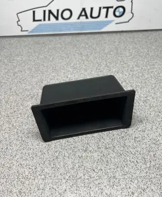 Car ashtray