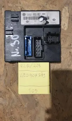 Audi A8 S8 D3 4E Comfort/convenience module 4E0907289 ORYGINAASO