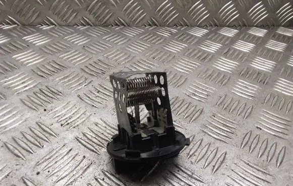Citroen C4 I Coolant fan relay 