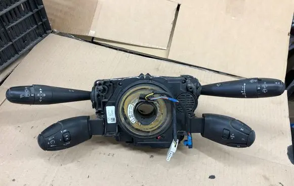 Peugeot 3008 I Indicator stalk 96663616XT