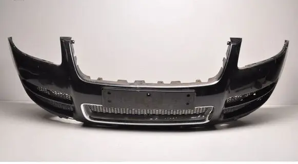 Volkswagen Touareg I Front bumper 
