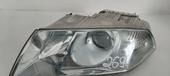 Skoda Octavia Mk2 (1Z) Headlight/headlamp LAMPARAWAOCTAVIA