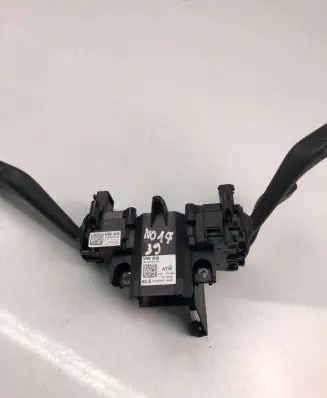Volkswagen PASSAT B8 Indicator stalk 3C9953501DA