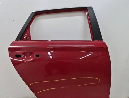 Hyundai i30 Rear door