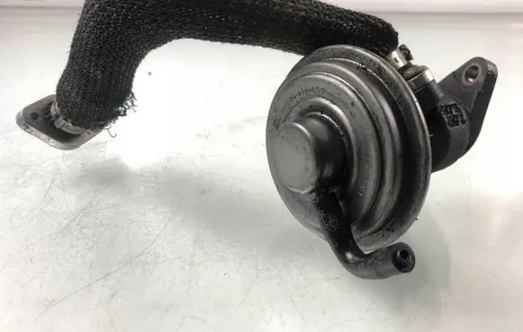 Audi A6 S6 C6 4F EGR valve 059131303H