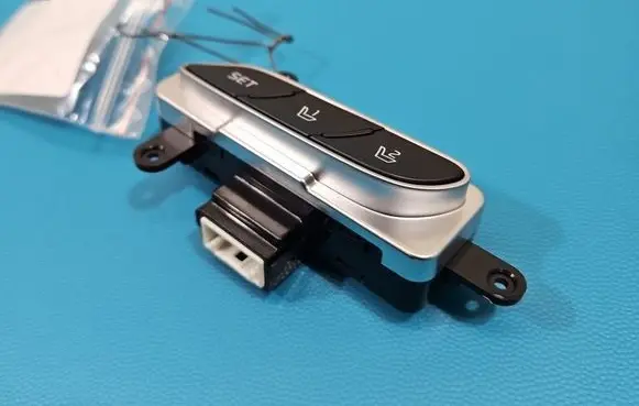 KIA Stinger Seat control switch 93250-J5000 IMPRK1521087