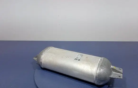 BMW X7 G07 Air suspension tank/reservoir 6878492