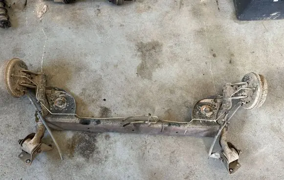 Dacia Sandero II Rear axle beam