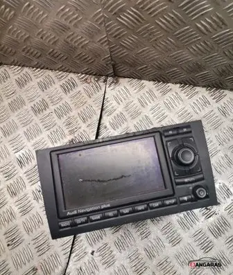 Audi A6 S6 C5 4B Radio/CD/DVD/GPS head unit OKZAN10001
