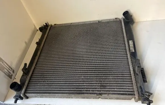 KIA Ceed Coolant radiator 0047327 675016 9884