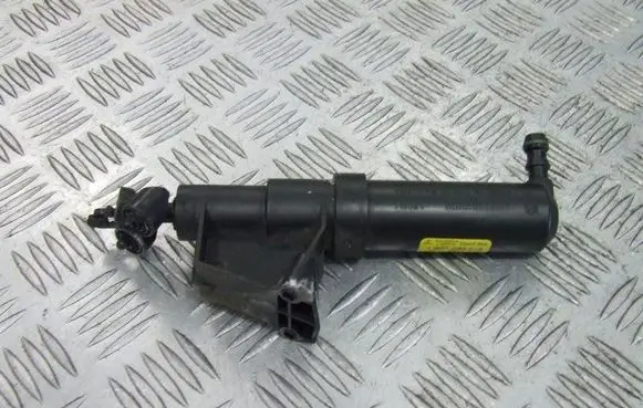 Volvo S40 Headlight washer pump 