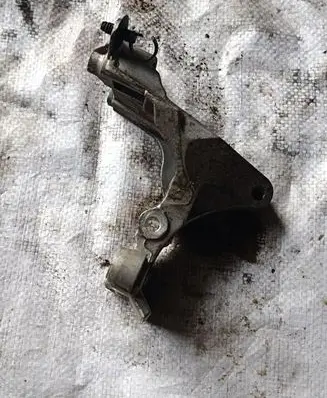 Land Rover Range Rover Sport L494 Power steering pump mounting bracket DPLA5A694AA