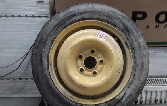 Honda FR-V R15 spare wheel 