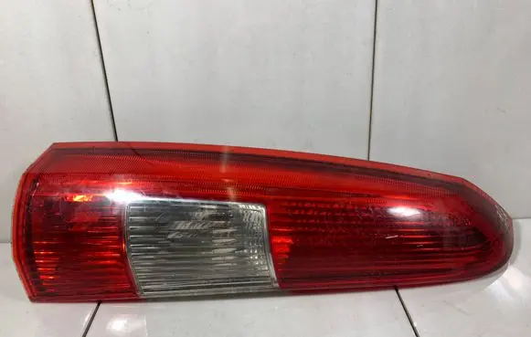 Volvo XC70 Rear/tail lights 9154493