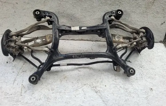 Volkswagen Touareg III Rear subframe 4M0500025