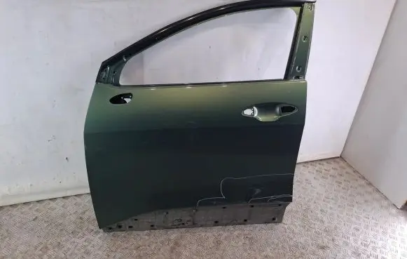 KIA Sportage Front door