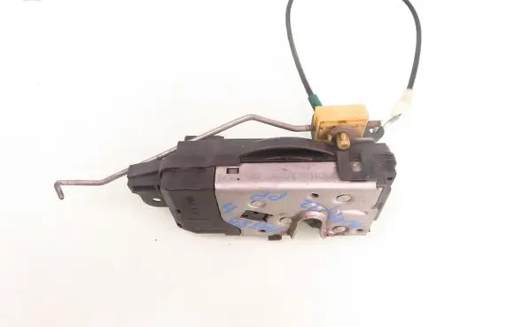 Opel Astra H Front door lock 13105935
