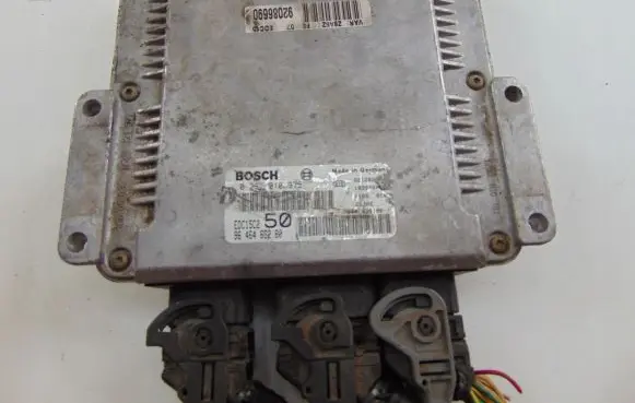 Peugeot 607 Engine control unit/module 9646466280