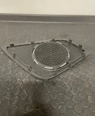 Side speaker trim/cover