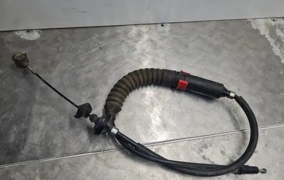 Volkswagen Transporter - Caravelle T4 Clutch cable 7D1721335KW
