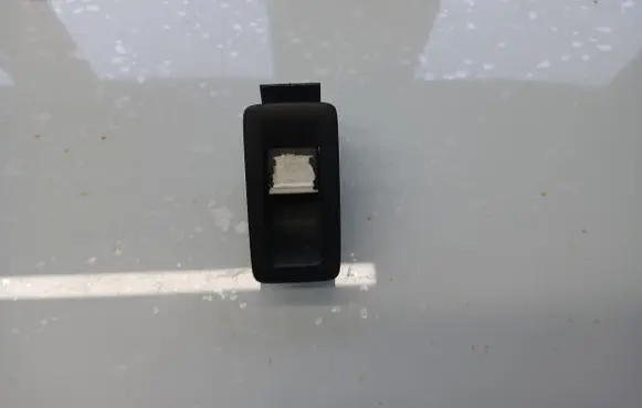 Volkswagen Touran I Electric window control switch 1F0959527