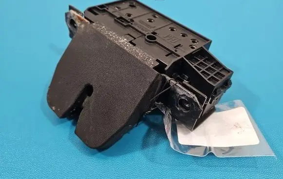 Opel Signum Tailgate/trunk/boot lock/catch/latch 13185566 IMPRK1530341