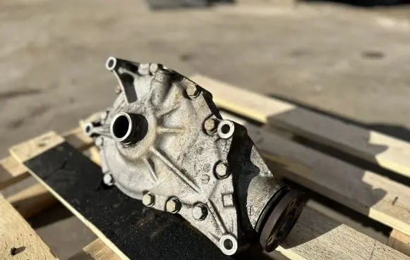 BMW X5 E70 Front differential 7588253 7588251