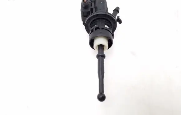 Volkswagen Golf V Clutch master cylinder 1K0721388L