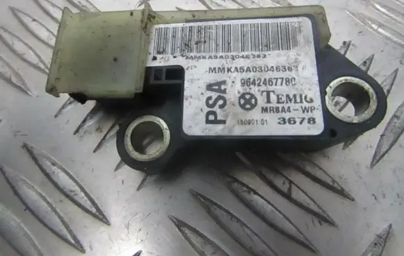 Citroen C5 Airbag deployment crash/impact sensor 9642467780 mr8a4-wp