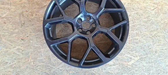Audi Q7 4M R21 alloy rim 4M0601025 C08195