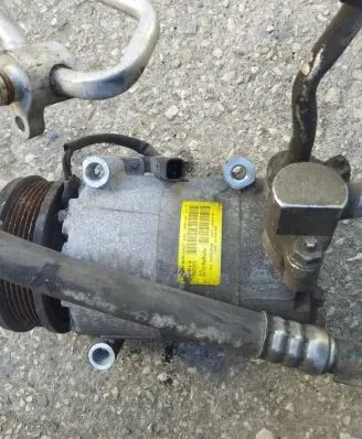 Ford Mondeo MK IV Air conditioning (A/C) compressor (pump) AV6119D629DC