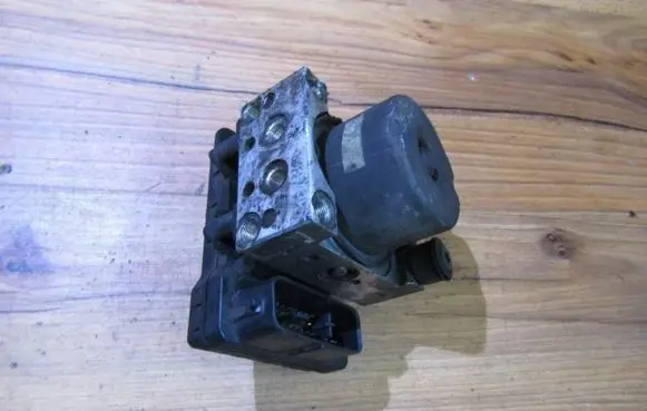 Mazda 6 ABS Pump