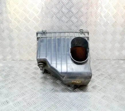 Dodge Nitro Air filter box