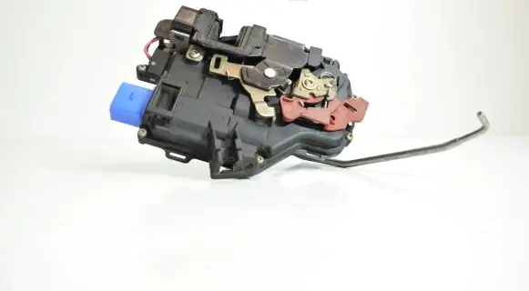 Audi A8 S8 D3 4E Front door lock 4E2837015