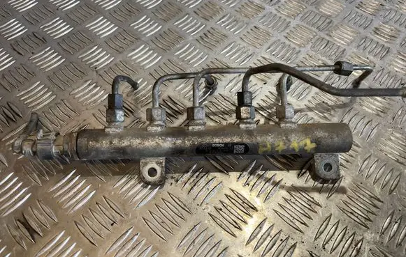 Opel Zafira B Fuel main line pipe 0445214095
