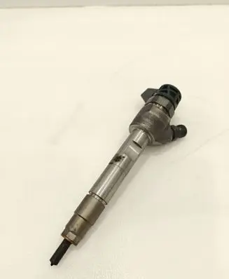 Mini Cooper Countryman R60 Fuel injector 8514146 0445110613