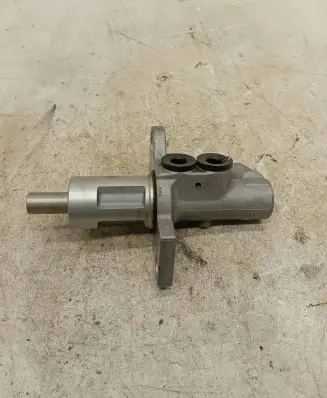 Audi Q5 SQ5 Master brake cylinder