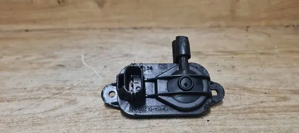 Volvo V50 Exhaust gas pressure sensor 3M5A5L200AB