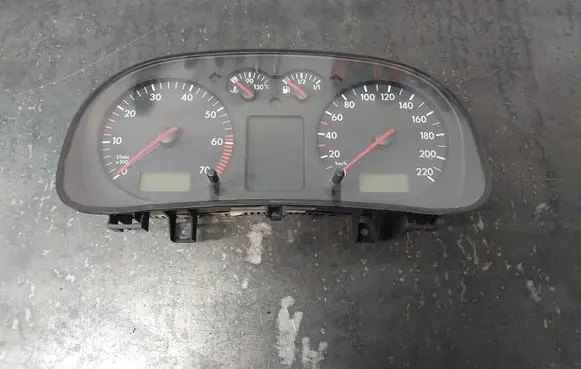 Volkswagen Golf IV Speedometer (instrument cluster) 1J0920802 0263618030