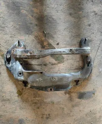 BMW X6 E71 Gearbox mounting bracket