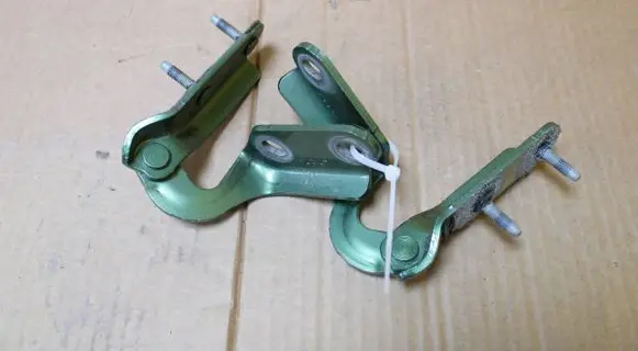 Ford Kuga III Tailgate hinge LJ6BS42900AB LJ6BS42901AB