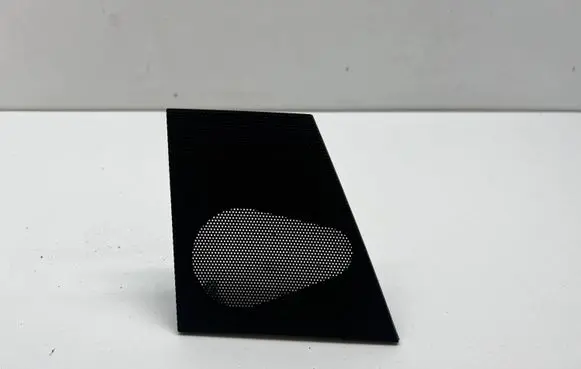 Side speaker trim/cover