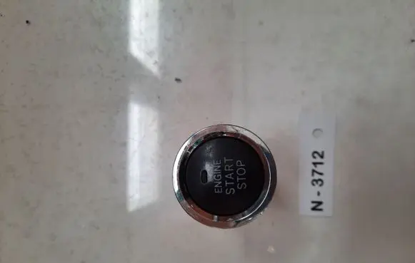 Toyota Corolla Verso AR10 Engine start stop button switch 6842K76B