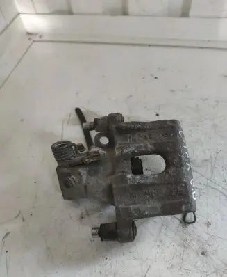 Ford C-MAX I Rear brake caliper